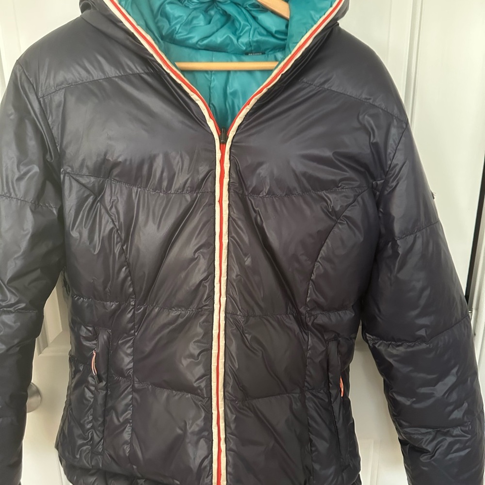 KJUS women’s reversible goose down jacket. Size Large.
